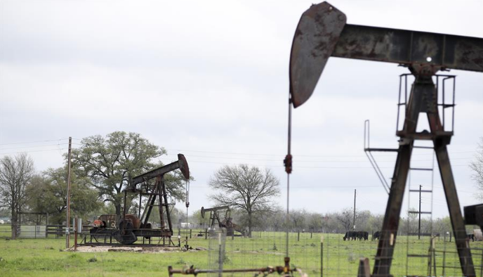 -37.63美元!为什么会出现负油价?美石油化工业会变天吗? -37.63美元!为什么会出现负油价?美石油化工业会变天吗?