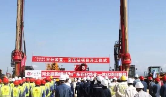 㶫ʯһ廯Ŀչ˳ ɭԶصĿ