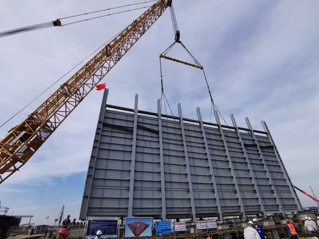 ᣡϩѽ¯ҡ Ͷ㶫ʯĿ