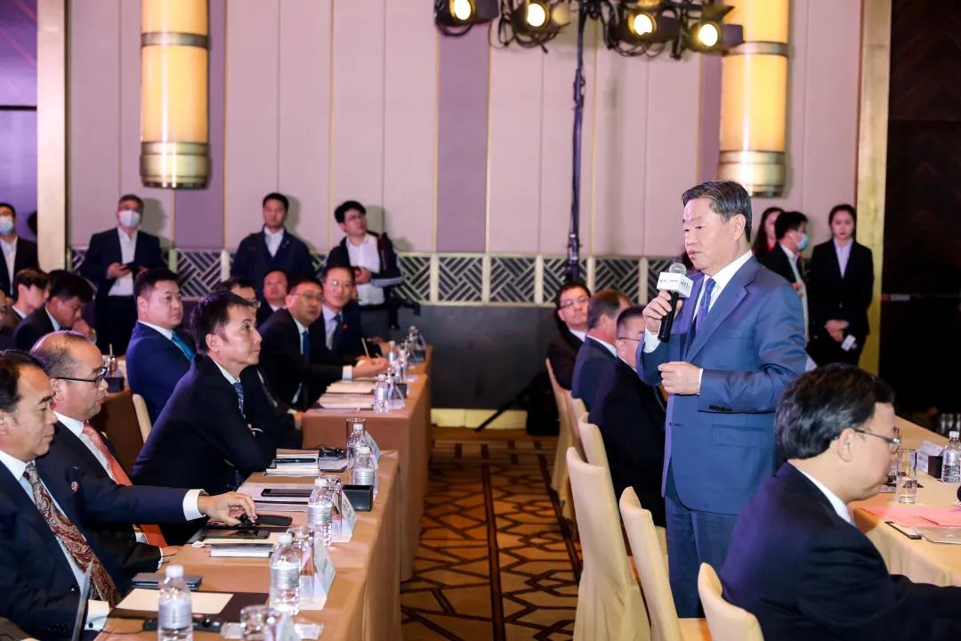 央媒、电视、网络直播……两化进博会联合签约,火了! 央媒、电视、网络直播……两化进博会联合签约,火了!