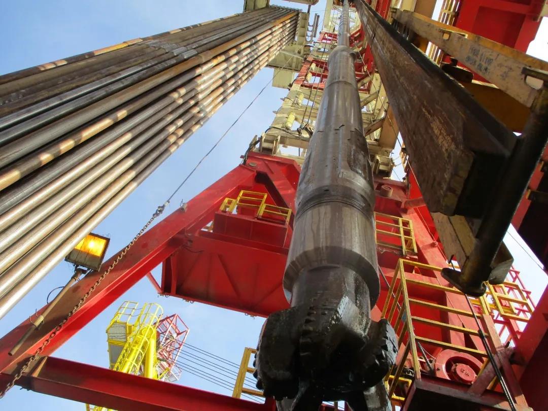 跻身世界前列!我国成功突破“贪吃蛇”钻井技术“限速” 跻身世界前列!我国成功突破“贪吃蛇”钻井技术“限速”