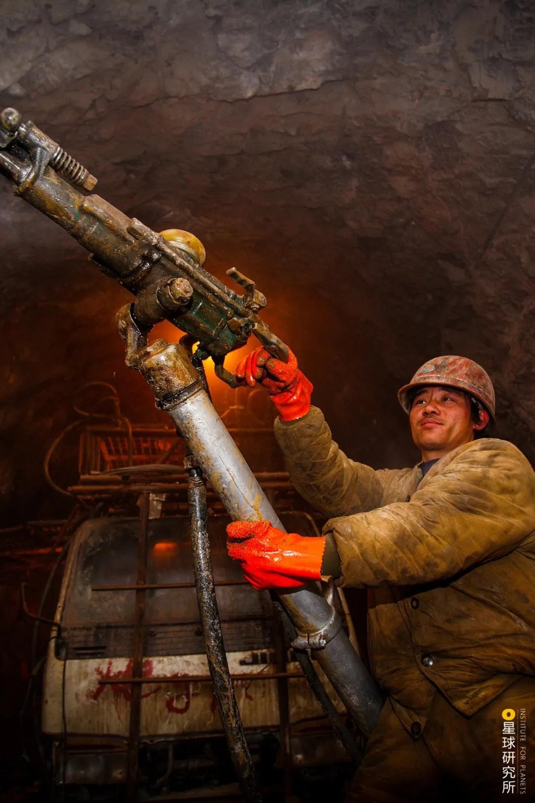 西气如何东输? 西气如何东输?