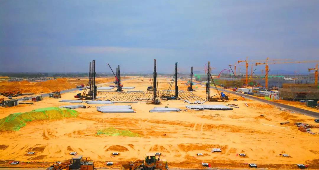 寰球公司:奋战三大建设现场 寰球公司:奋战三大建设现场