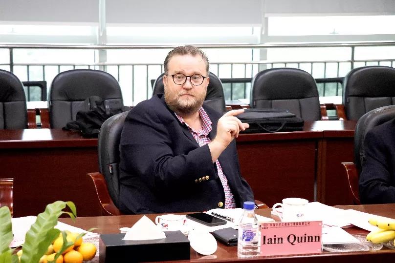 埃克森美孚公司高级经理Quinn先生一行到公司洽谈交流 埃克森美孚公司高级经理Quinn先生一行到公司洽谈交流