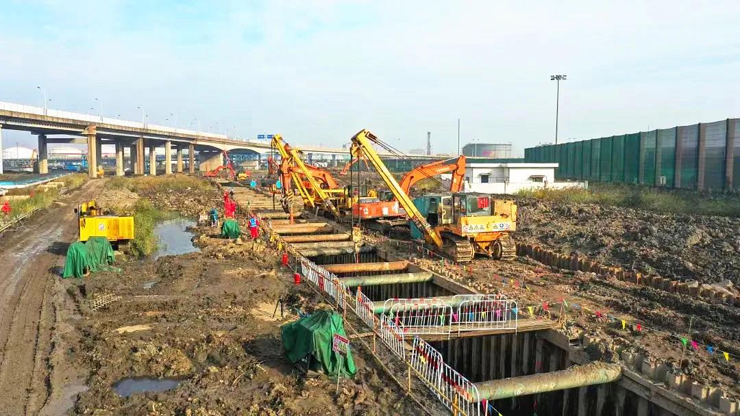 五年来,管道局累计签订合同额139000000000元! 五年来,管道局累计签订合同额139000000000元!