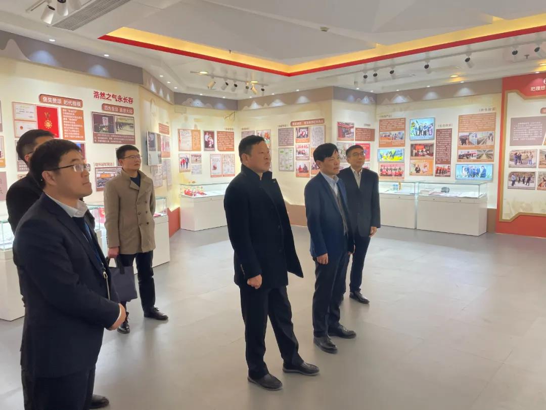 新项目开工啦!碳鑫科技甲醇综合利用项目业主开工会在东华科技隆重召开 新项目开工啦!碳鑫科技甲醇综合利用项目业主开工会在东华科技隆重召开