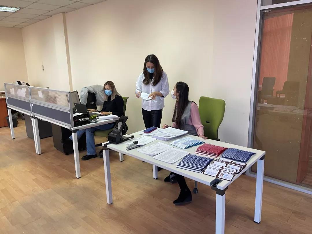 ݱ˾ɹбKMK Munaiɷݹ˾ԶάĿ