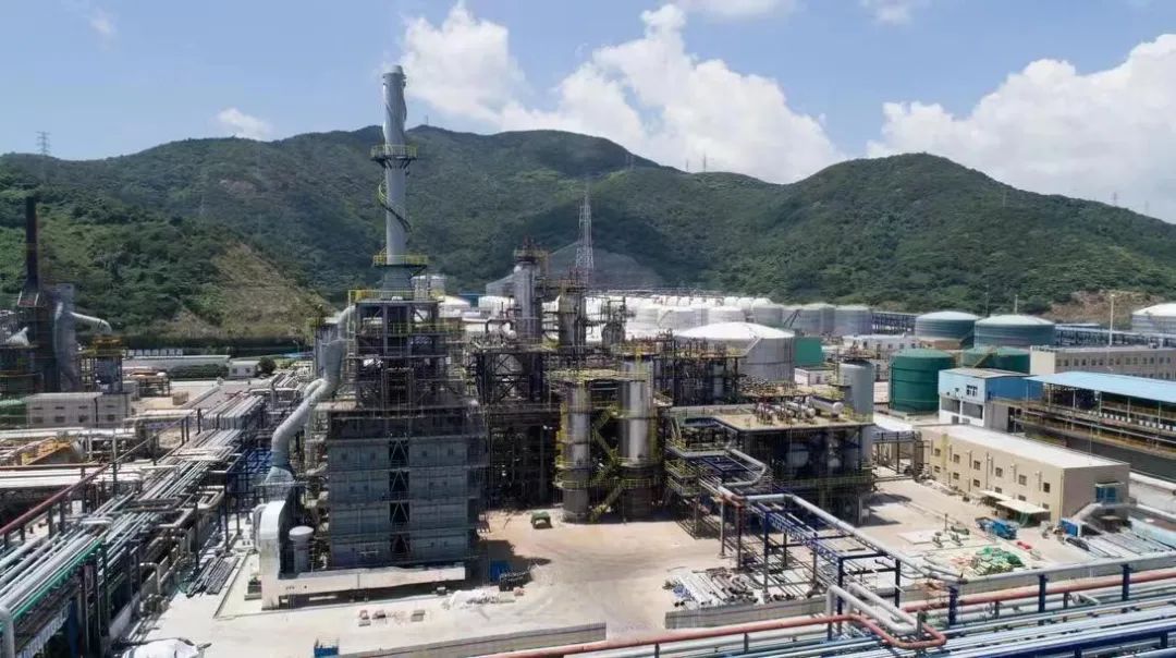 首套国产技术大型化溶剂脱沥青装置开车成功,稳定运行超百天 首套国产技术大型化溶剂脱沥青装置开车成功,稳定运行超百天