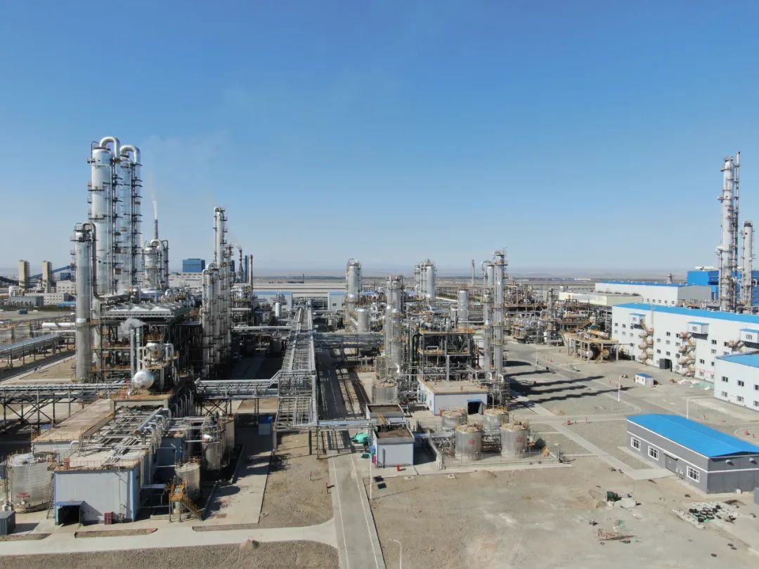 兰石重装研制核心设备助推国内首套荒煤气制乙二醇项目成功达标达产 兰石重装研制核心设备助推国内首套荒煤气制乙二醇项目成功达标达产