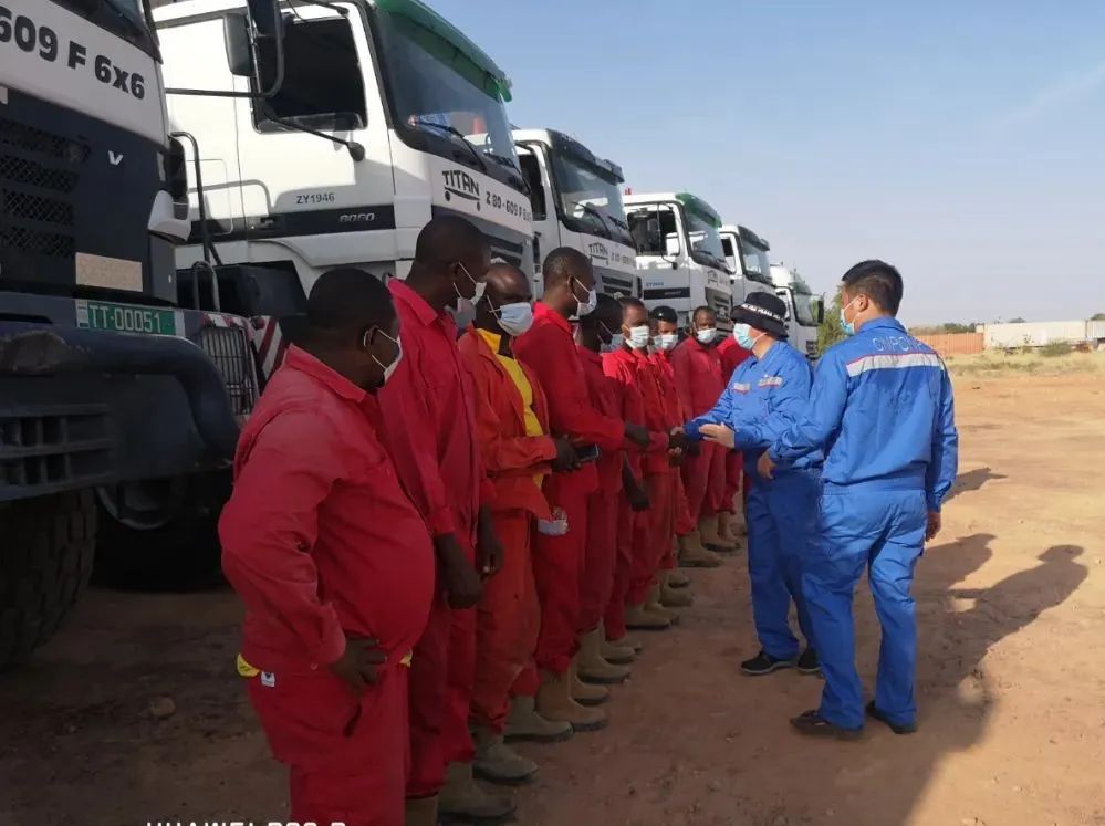 中油工程建设西非公司尼日尔油田二期发电站EP项目关键设备顺利运抵现场 中油工程建设西非公司尼日尔油田二期发电站EP项目关键设备顺利运抵现场