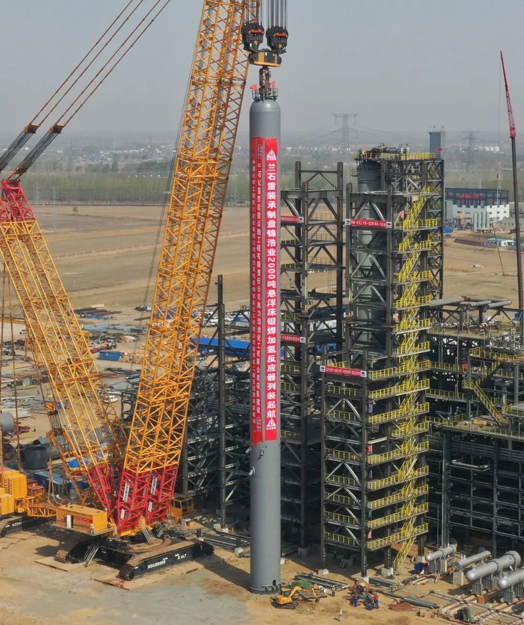 兰石重装“硬核”移动工厂 助推“国之重器”研制 兰石重装“硬核”移动工厂 助推“国之重器”研制