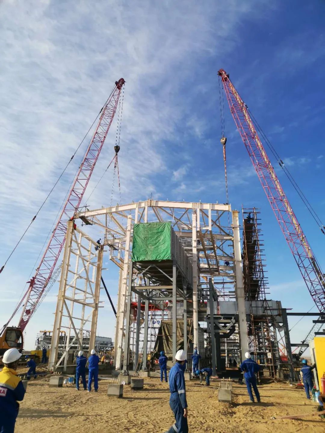 巴佐伊站扩容改造首台压缩机组提前成功点火! 巴佐伊站扩容改造首台压缩机组提前成功点火!