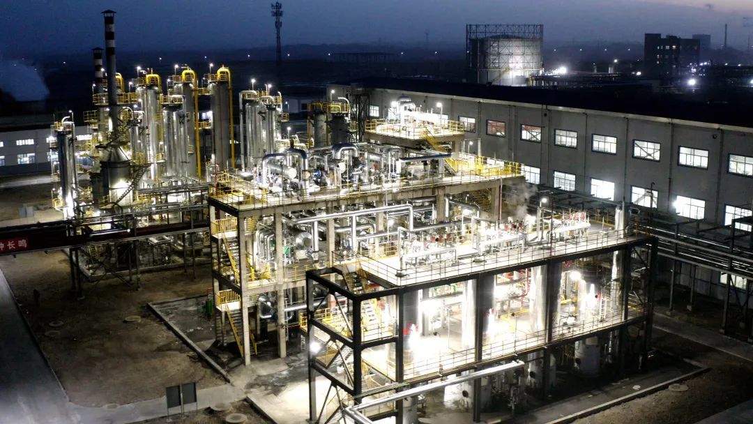 项目建设不畏寒 甘肃金塔焦炉煤气制LNG项目顺利出液 项目建设不畏寒 甘肃金塔焦炉煤气制LNG项目顺利出液