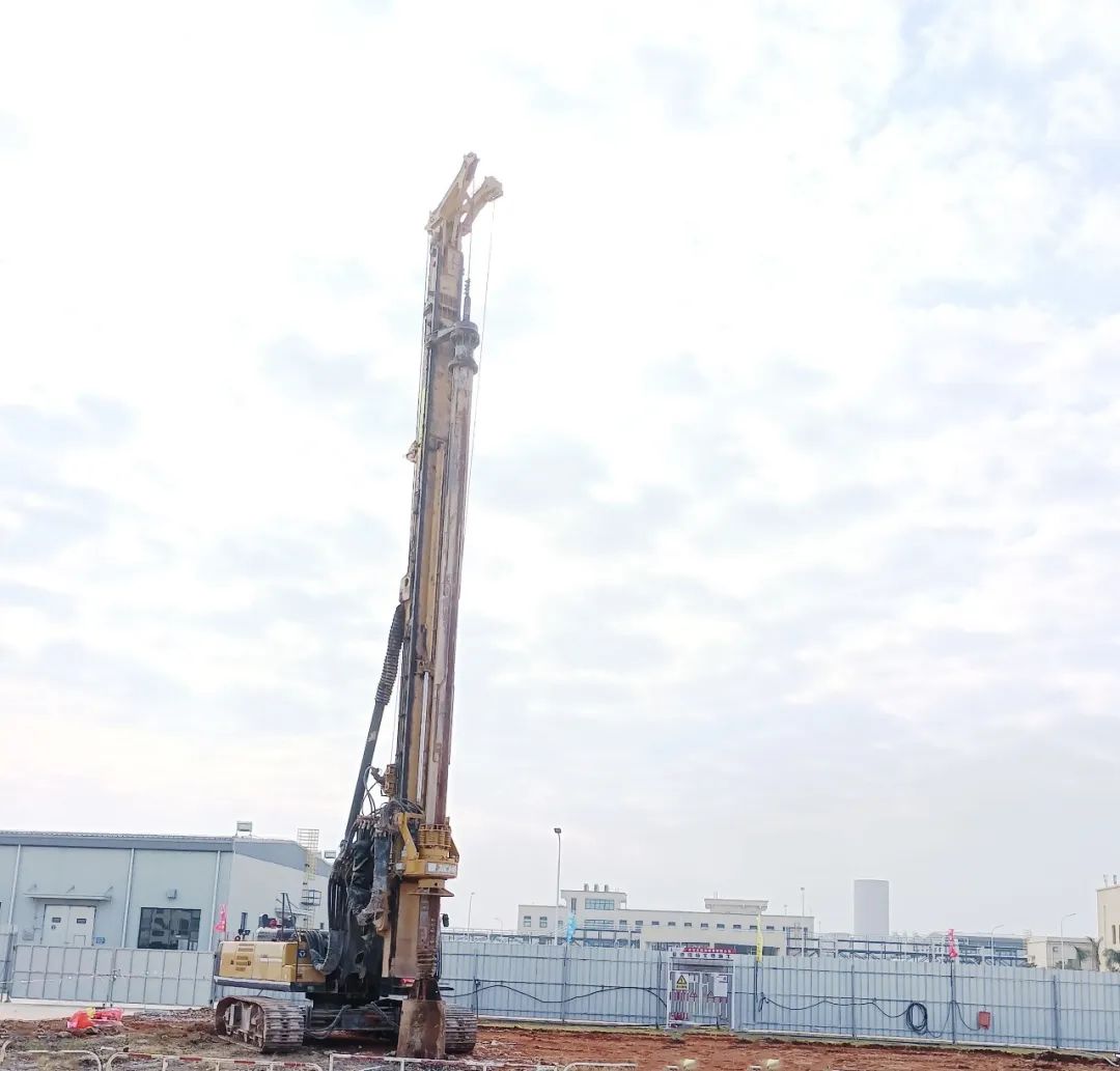  ʯ̹˾BEPCܳаĺ½¯Ŀ