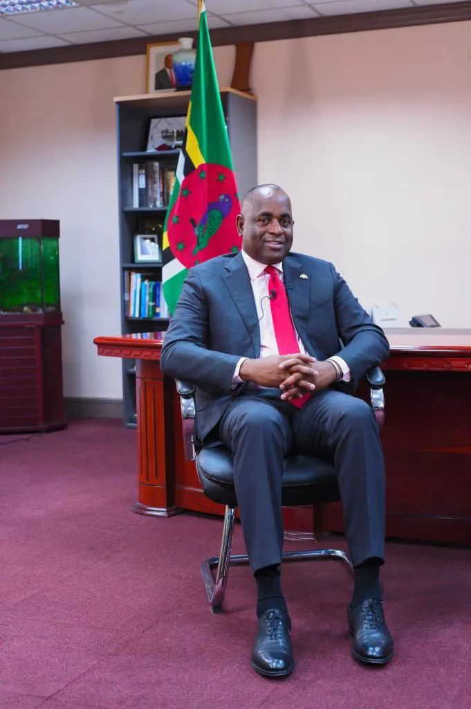 ߶˷̸йǶ˵ȫѡö˹